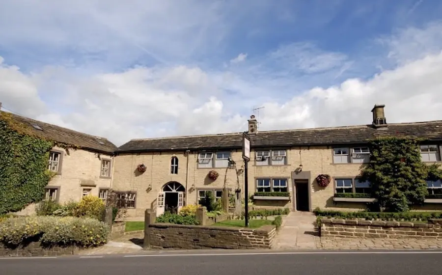 the fleece countryside inn